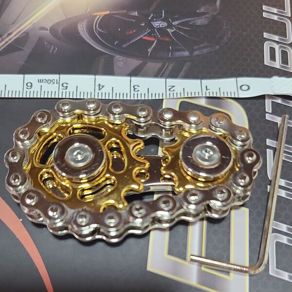 フィジェットトイ ストレス解消グッズ ハンドスピナー チェーン メタルフィジェット 滑らかなベアリング 取り外し可能