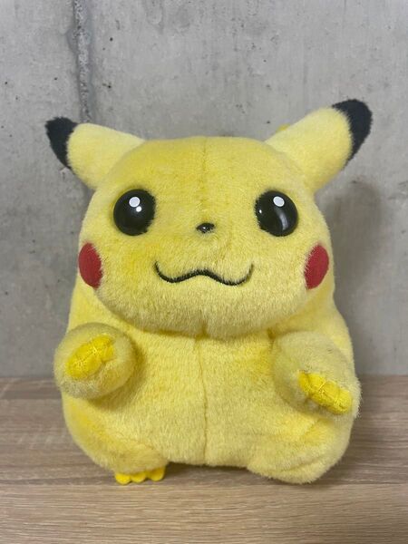 初期ピカチュウ お喋りぬいぐるみ ピカチュウ ポケモン TOMY ぬいぐるみ ポケットモンスター 当時物 初期 トミー