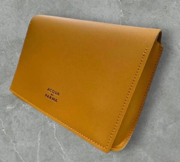 新品未使用 エティハド航空 ビジネスクラス アメニティ ACQUA DI PARMA (アクア ディ パルマ) ポーチ