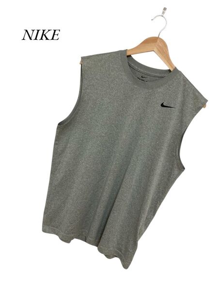 【極美品】NIKE DRI-FIT ノースリーブ タンクトップ グレー L