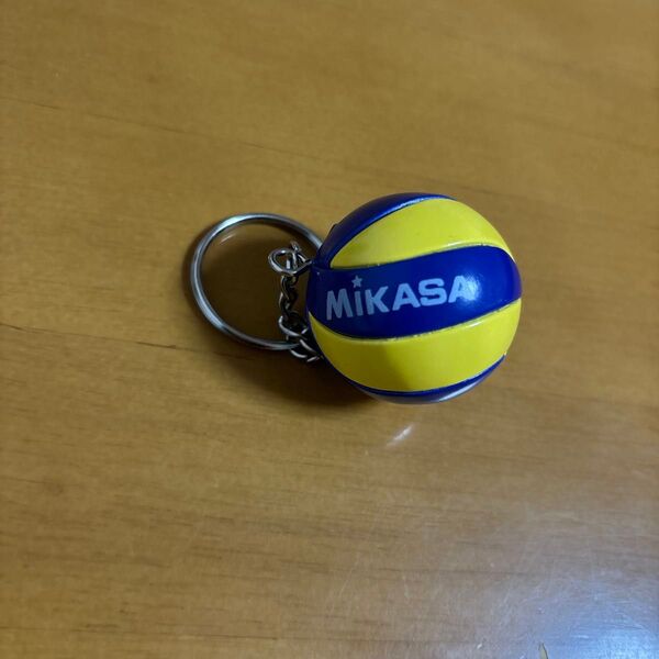 MIKASA バレーボールキーホルダー