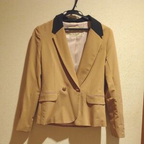 ベージュ ジャケット Mサイズ ポリエステル