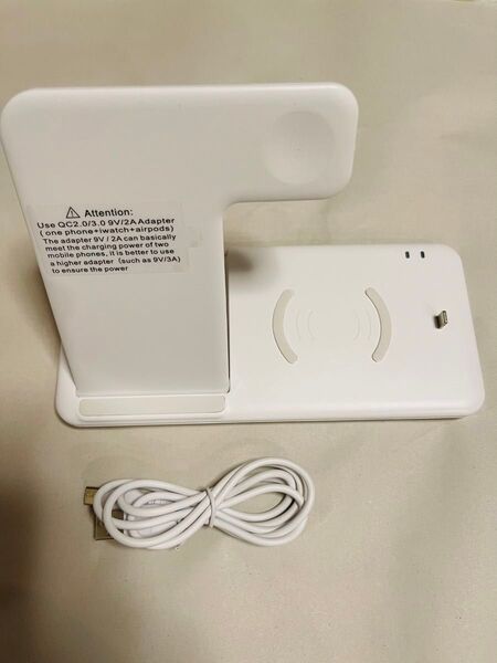 ワイヤレス充電器 4in1 iPhone iPod Apple Watch Android