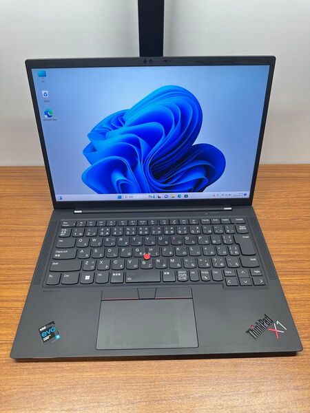 ThinkPad X1 Carbon Gen9 i5-1135g7 16/256