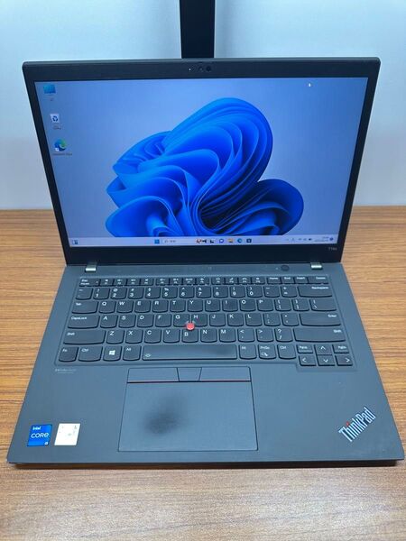 THINKPAD T14s Gen2 i5-1135G7 16Gb 51Gb