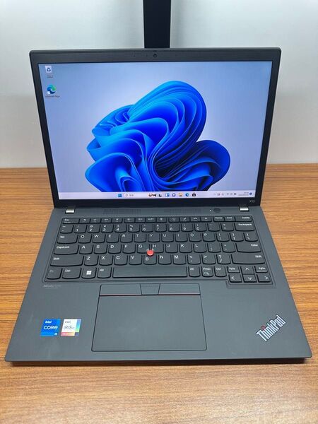 1.ThinkPad X13 Gen2 i5-1135G7 8GB 256GB