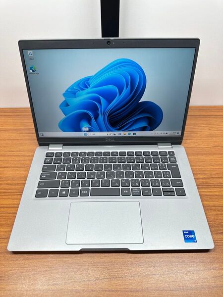 3.DELL Latitude 5320 i7-1185g7 8/256