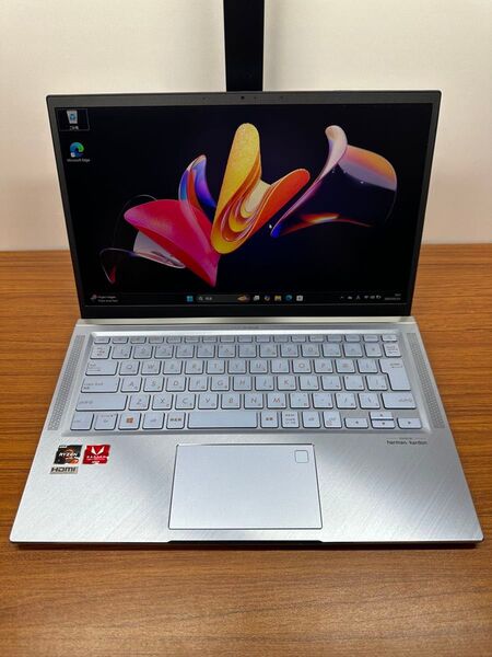 2.ZenBook UM431D Ryzen7 3700 8Gb 512Gb