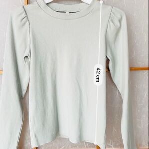 薄グリーン 長袖トップスキッズ130cm