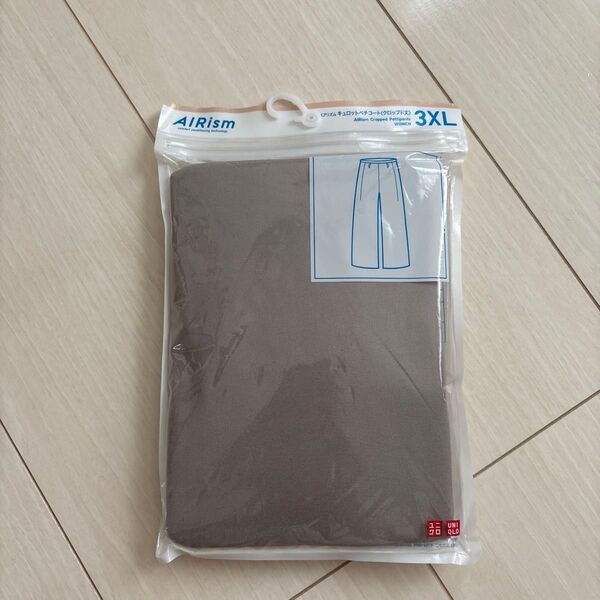 新品未使用 ユニクロ エアリズム ペチコート 3XL クロップド丈 カーキ ペチパンツ