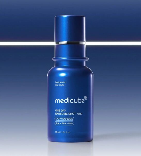 (新品未使用) medicube メディキューブ ゼロ 1DAY エクソソーム ショット 7500 (美容液) 30ml