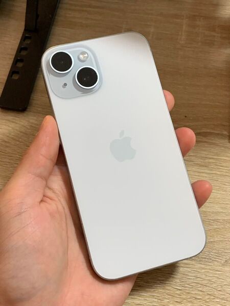 iPhone 15 256GB ブルー SIMフリー
