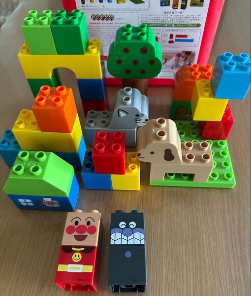 BlockLabo ブロックラボ アンパンマン はじめてのブロックバケツ&ひらがなブロック