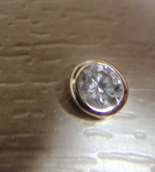 【値下不可】ダイヤ 0.2ct k18 ペンダントトップ