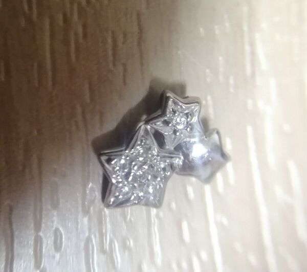 【値下不可】ダイヤ 0.04ct k18wg 約0.49g ペンダントトップ