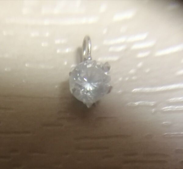 【値下不可】ダイヤ 0.213ct k18wg ペンダントトップ