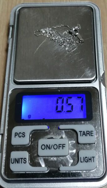 【激安!】k18wg 約0.57g デザイン ネックレス チェーン