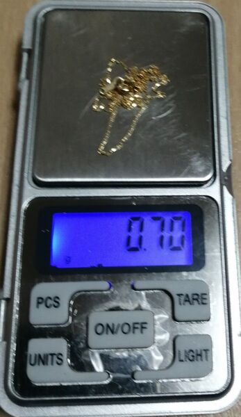 【値下不可】250519 k18 約0.7g デザイン ネックレス チェーン