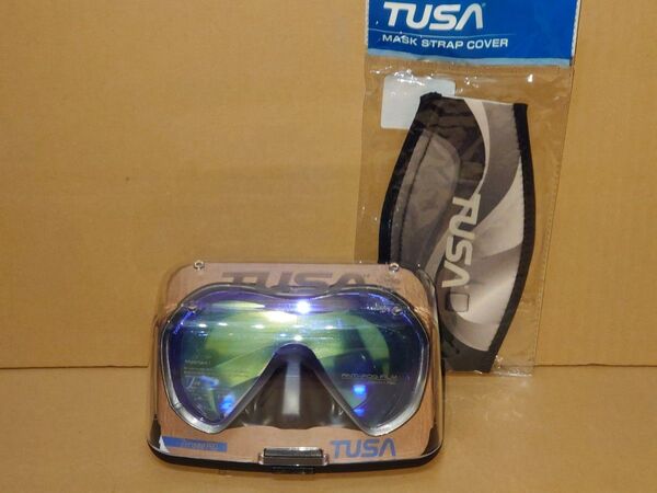 ★新品未使用★ TUSA ダイビングマスク Zensee Pro M1010S QGMA (グレー) とマスクストラップカバー