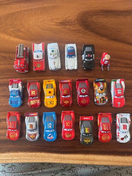 カーズ トミカ ミニカー まとめ売り