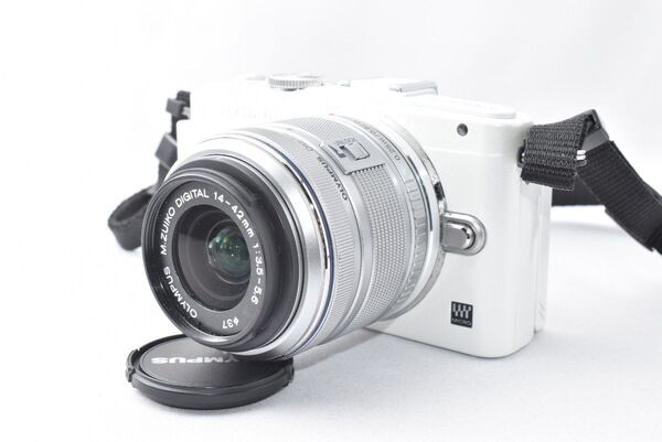 オリンパス OLYMPUS PEN E-PL6 ホワイト レンズキット