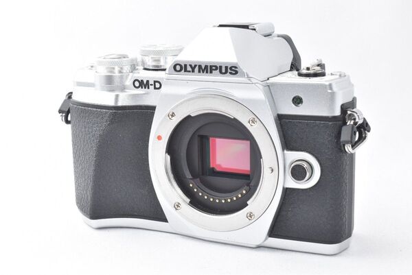 オリンパス OLYMPUS OM-D E-M10 MarkIII ボディー