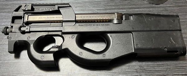 東京マルイ 電動ガン P90