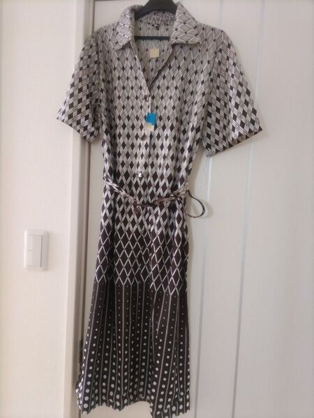 新品 半袖ワンピース ヴィンテージ レトロVintage