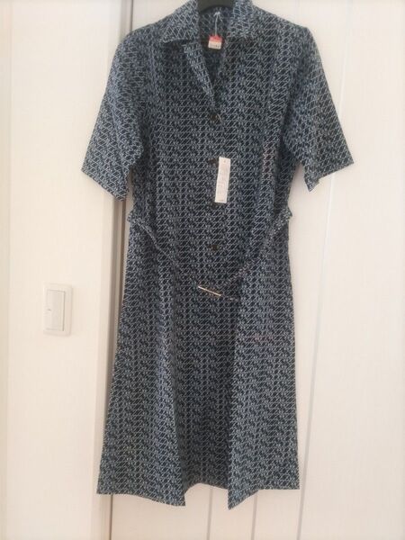 新品 シニア半袖ワンピース11号 膝丈