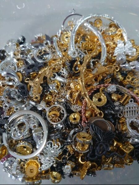 ハンドメイド 金属パーツ ランダム