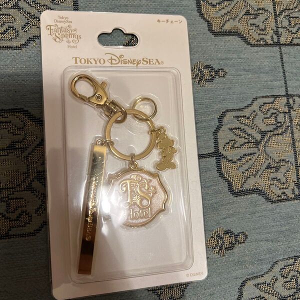 ファンタジースプリングスホテル キーチェーン キーホルダー ディズニーシー ミッキー ホテル ルームキー チャーム