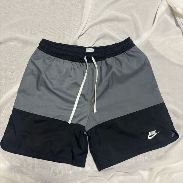 NIKE ナイキ ショートパンツ ハーフパンツ 黒 グレー メンズL ランニングパンツ