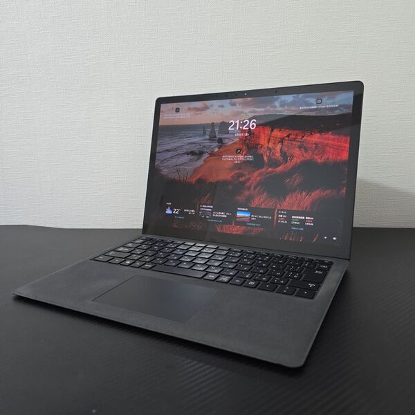 Suface Laptop 2 第8世代i7 16G/SSD512GB office付き