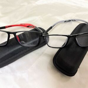 老眼鏡 2つセット(または単品)赤・黒とも度数は同じ 新品 ケース付き 敬老の日 プレゼント 【お値下げしました!】
