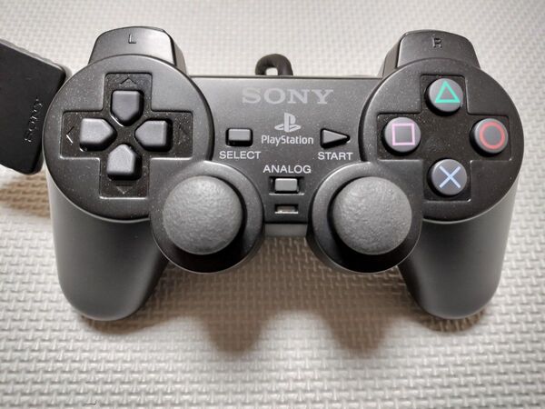 ☆美品 PS2 SONY純正 コントローラー ブラック デュアルショック2 【動作品】 分解清掃済み! 0515-02