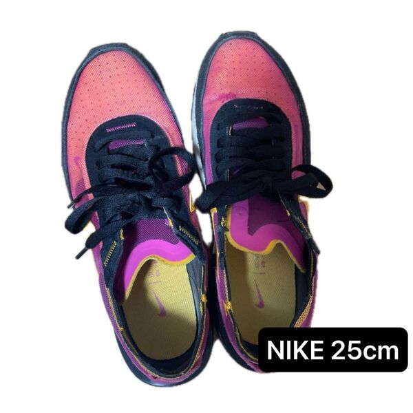 《NIKE ワッフルワンスニーカー25cm》