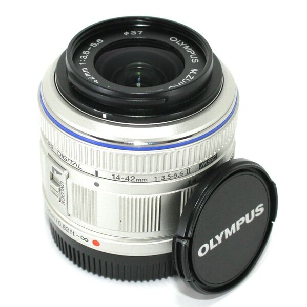 オリンパス OLYMPUS M.ZUIKO 14-42mm Ⅱ シルバー 標準ズームレンズ☆ジャンク☆