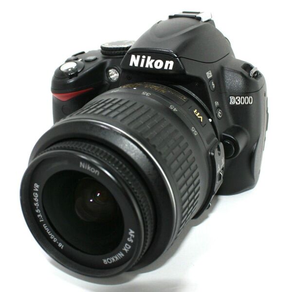 Nikon D3000 デジタル一眼レフカメラ iPhone&Android転送セット☆完動美品☆18-55mm VR 手ブレ補正