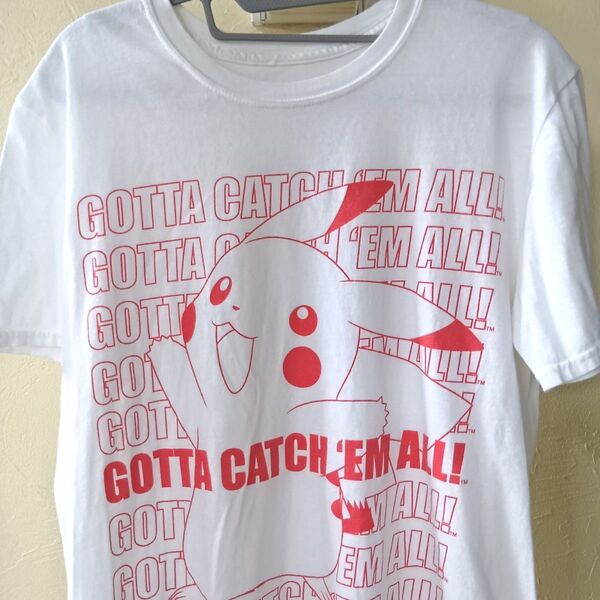 Tシャツ 古着 M ピカチュウ ポケモン