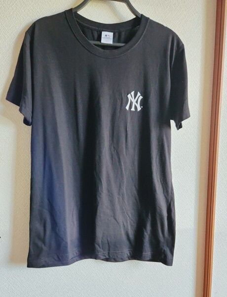未使用MLB 公式ヤンキースTシャツ Lサイズ ブラック
