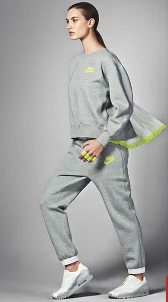 サカイ×ナイキ★コラボスウェットパンツ Nike グレー カジュアルパンツ XS