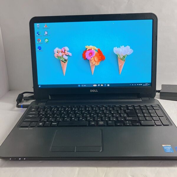 SSD500GB カメラ/DVD搭載・8GB win11ノートPC Dell