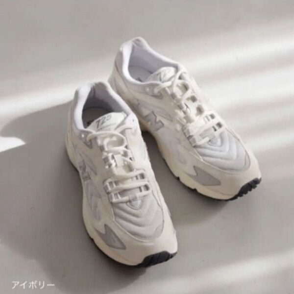 ニューバランス New Balance スニーカー725 アイボリー 23.5cm