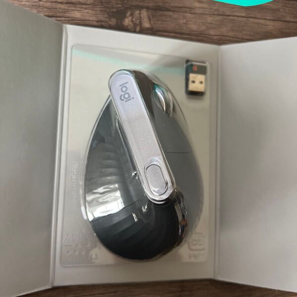 Logicool ERGO VERTICAL ワイヤレスマウス グラファイト 動作確認のみ