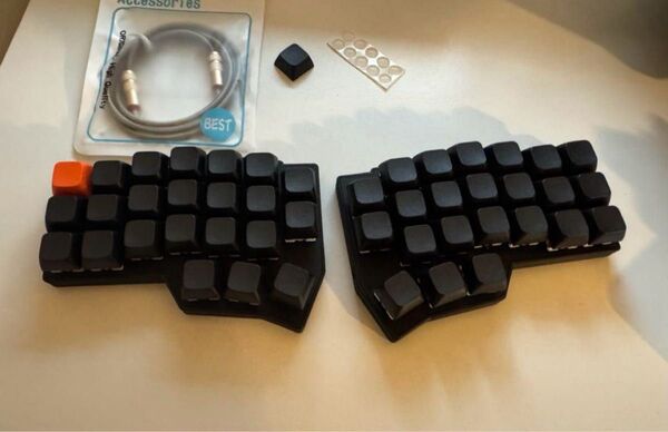 【新品】corne v4 cherry 完成品 マットブラックアクリルトッププレート 自作キーボード 分割キーボード