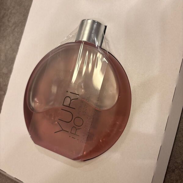 新品 YURiiRO ユリイロ ボディオイル100ml ホワイトリリー フェムケア