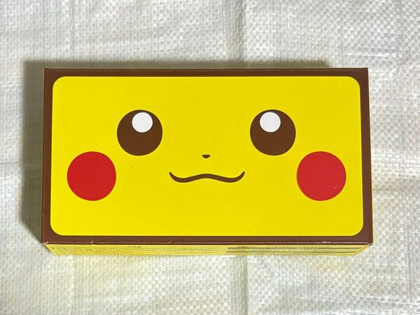 Nintendo Newニンテンドー2DS LL ピカチュウ 本体 ゲーム機 任天堂 箱あり