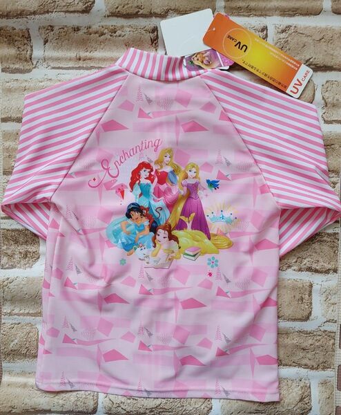 新品 Disney ディズニープリンセス UVカット ラッシュガード 水着 120cm 女の子