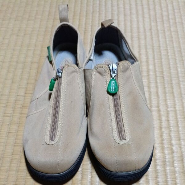 介護シューズ