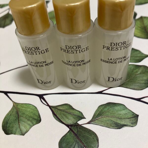 ディオール Dior プレステージ ハローキティエッセンス 10ml×3